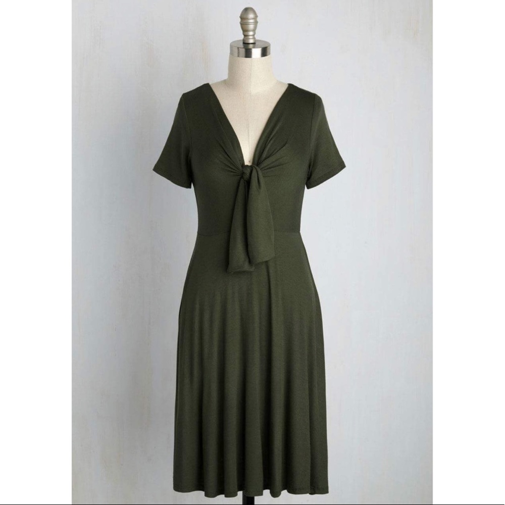 Army green knee length jersey dress